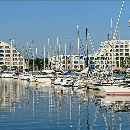 Apartment Climatise Proche Avec Terrasse, Park Prive Et Equipements Modernes - Fr-1-307-198 *