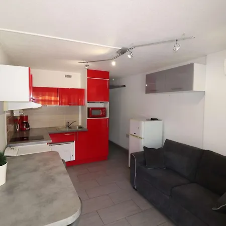 Climatise Proche Avec Terrasse, Park Prive Et Equipements Modernes - Fr-1-307-198 Apartament