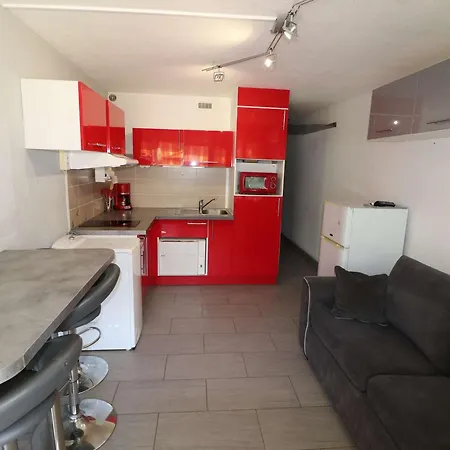 Apartament Climatise Proche Avec Terrasse, Park Prive Et Equipements Modernes - Fr-1-307-198